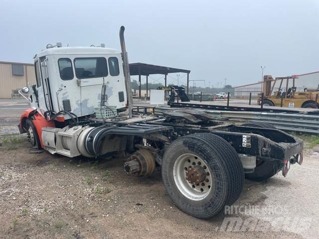 Peterbilt 567 Влекачи