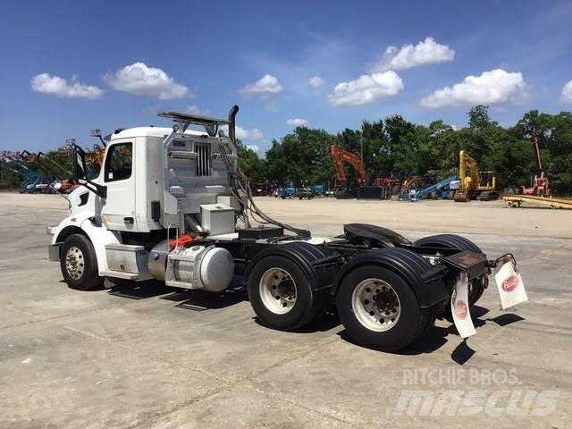 Peterbilt 567 Влекачи