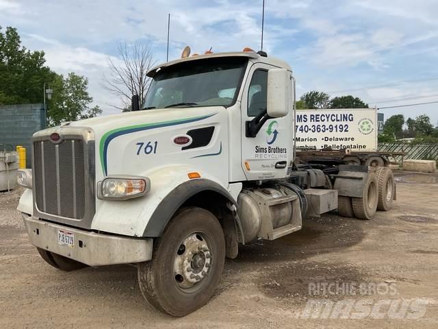 Peterbilt 567 Влекачи