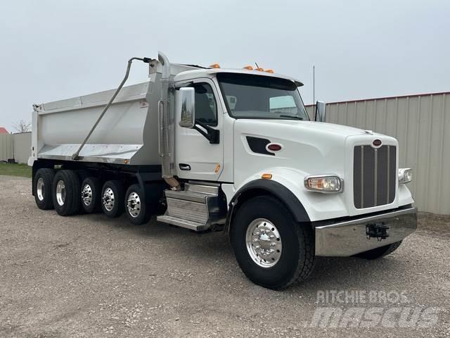 Peterbilt 567 Самосвал