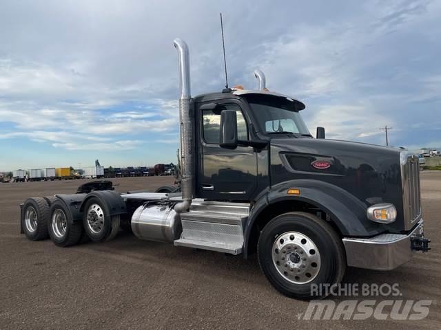Peterbilt 567 Влекачи