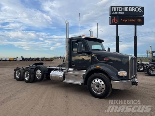 Peterbilt 567 Влекачи