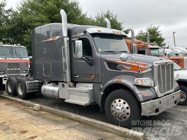 Peterbilt 567 Влекачи