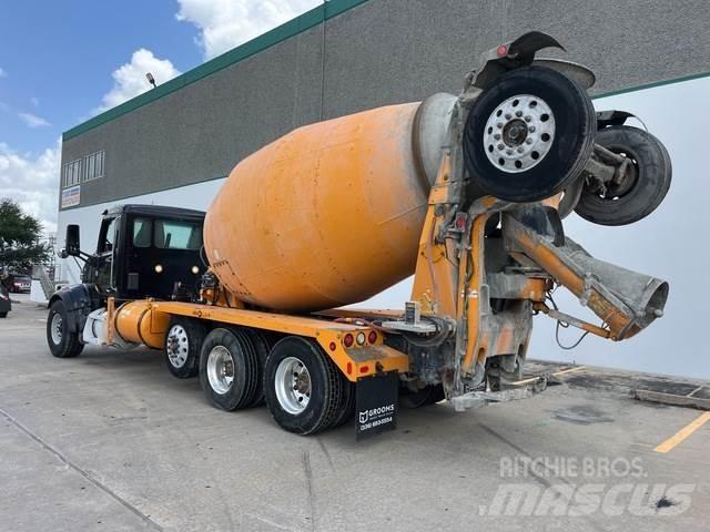 Peterbilt 567 Други