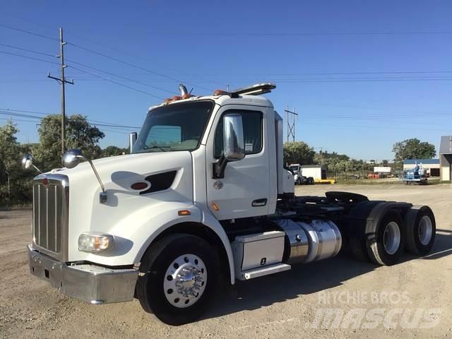 Peterbilt 567 Влекачи