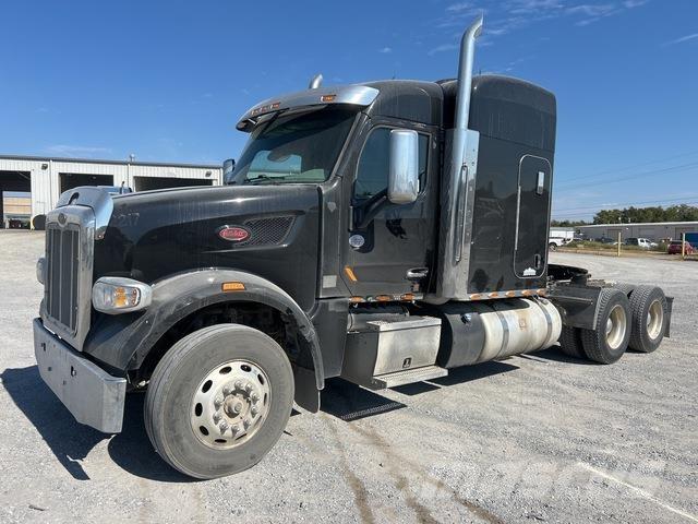 Peterbilt 567 Влекачи