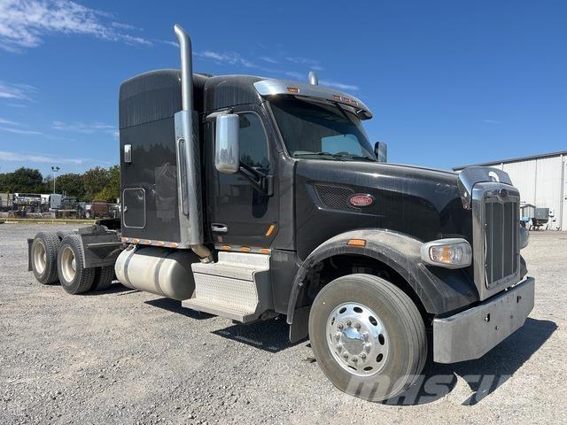 Peterbilt 567 Влекачи