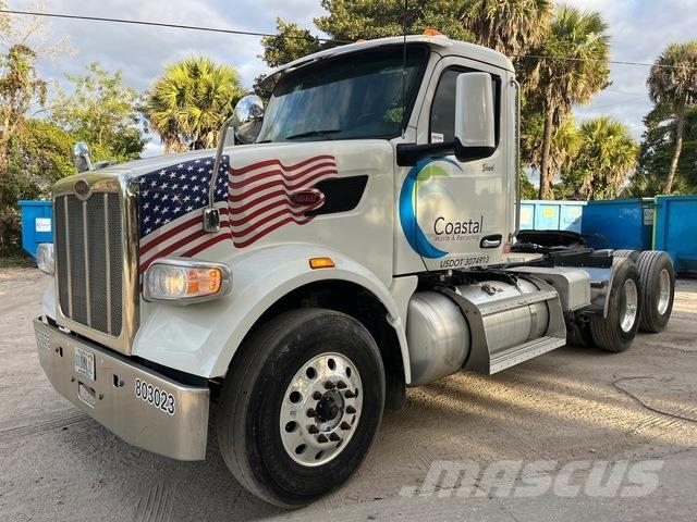 Peterbilt 567 Влекачи