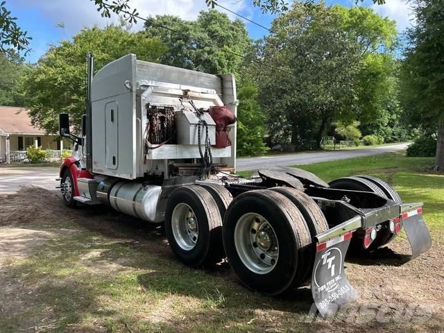 Peterbilt 579 Влекачи