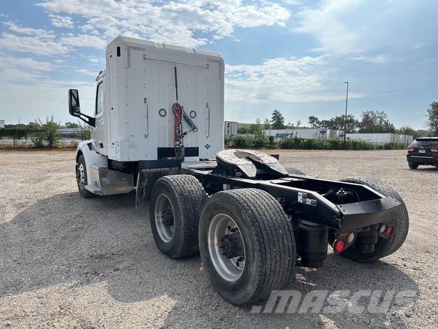 Peterbilt 579 Влекачи