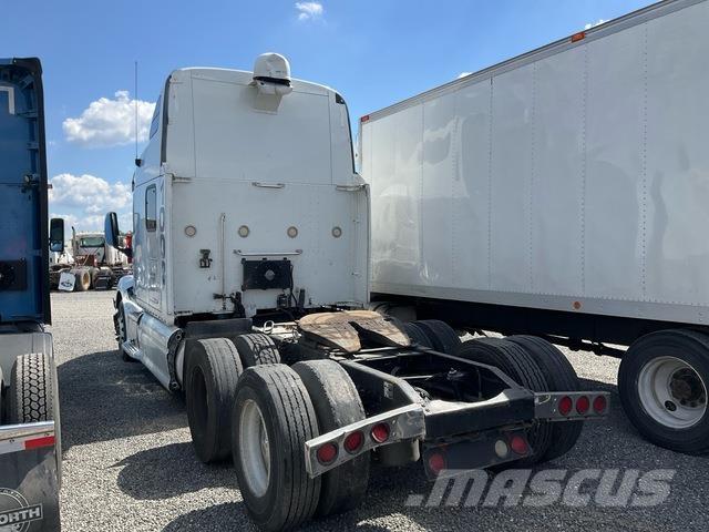 Peterbilt 587 Влекачи