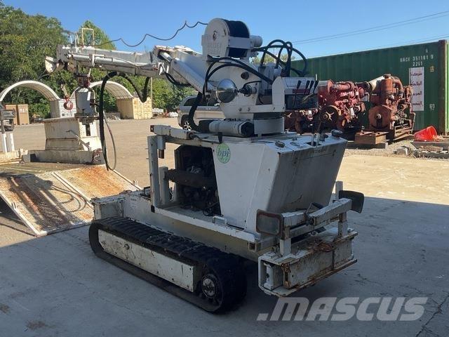 Pitman 4000T Камиони с подвижни сондажни кули