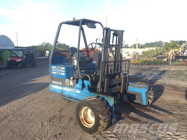 Princeton PB50 Моторизирани високоповдигачи с открити платформи