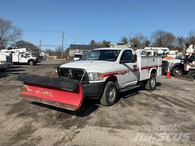 RAM 3500 Пикапи