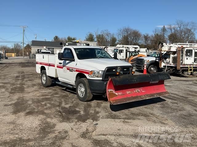 RAM 3500 Пикапи