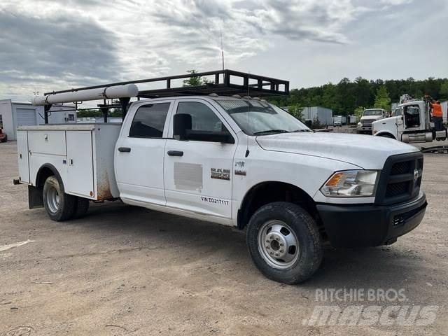 RAM 3500 Пикапи