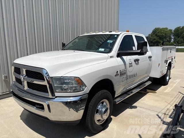 RAM 3500 Пикапи