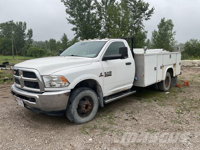 RAM 3500 Пикапи