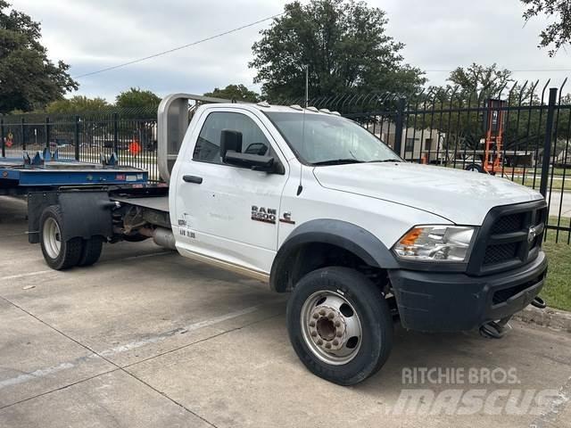 RAM 5500 Влекачи