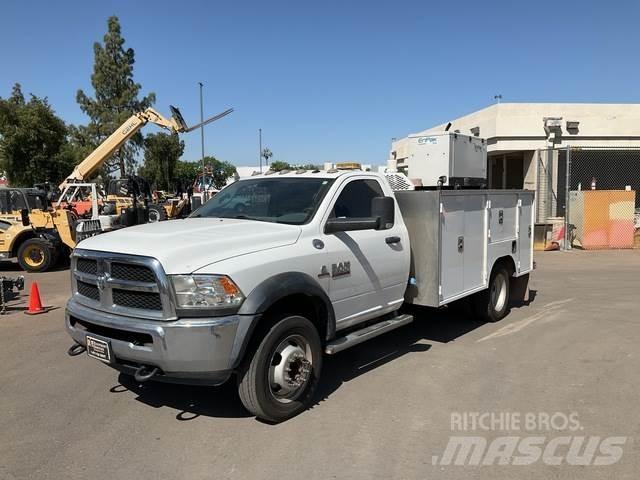 RAM 5500 Общински/универсални превозни средства
