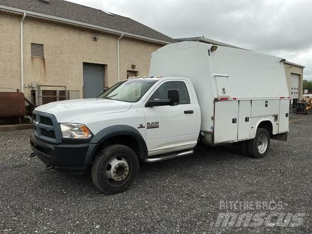 RAM 5500 Пикапи