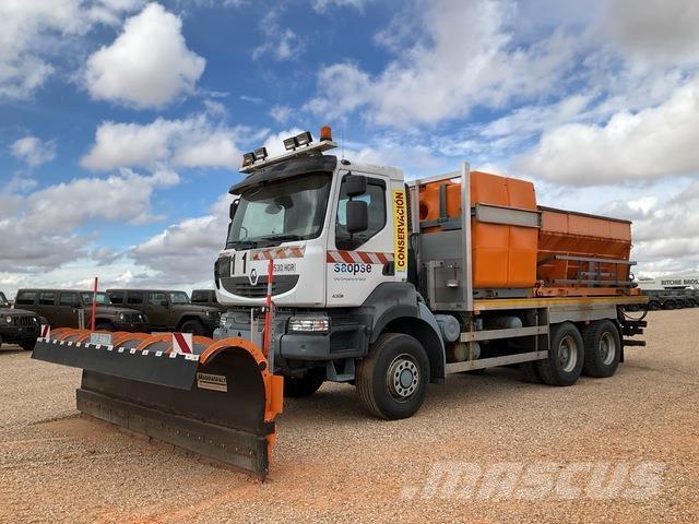 Renault Kerax Снегочистачки