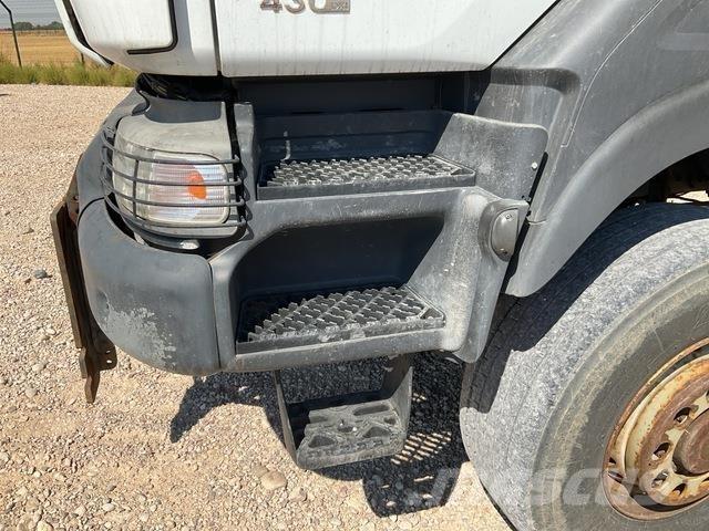 Renault Kerax Самосвал