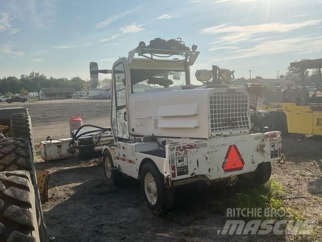 Roadtec FB100E Машини за почистване на закрито
