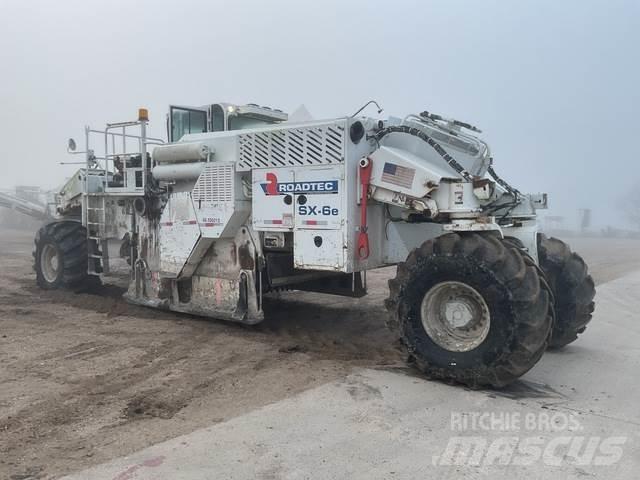 Roadtec SX6E Уплътнители за почва
