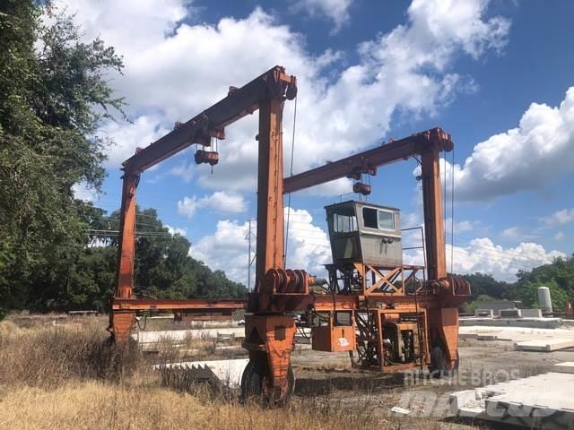  Ropco I440T Мостови и портални кранове