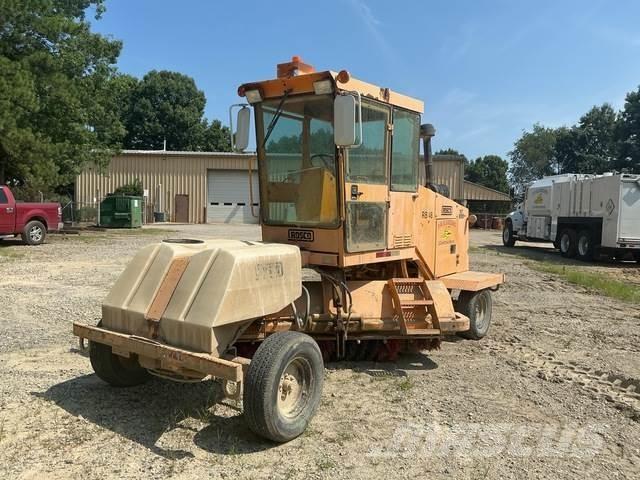 Rosco RB48 Машини за почистване на закрито
