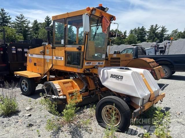 Rosco RB48 Машини за почистване на закрито
