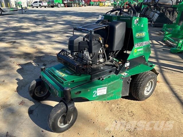 Ryan ZTS Оборудване за аериране и отстраняване на мъртви листа от тревни площи