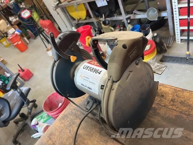  Ryobi BGH827 Мелници / Мелещи машини
