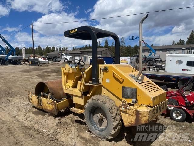 Sakai SV201D Еднобарабанни ролки
