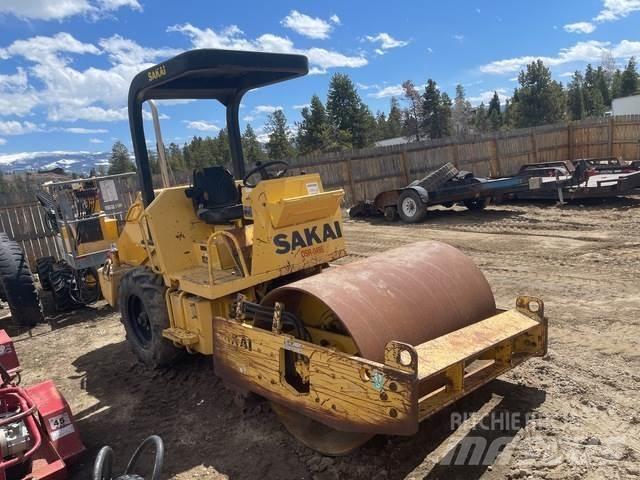 Sakai SV201D Еднобарабанни ролки
