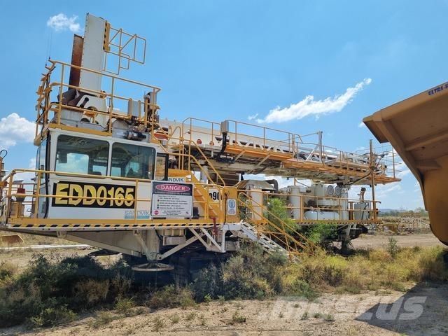 Sandvik D90KS Апаратура за повърхностна редова сеидба