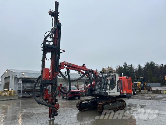 Sandvik DX800 Апаратура за повърхностна редова сеидба
