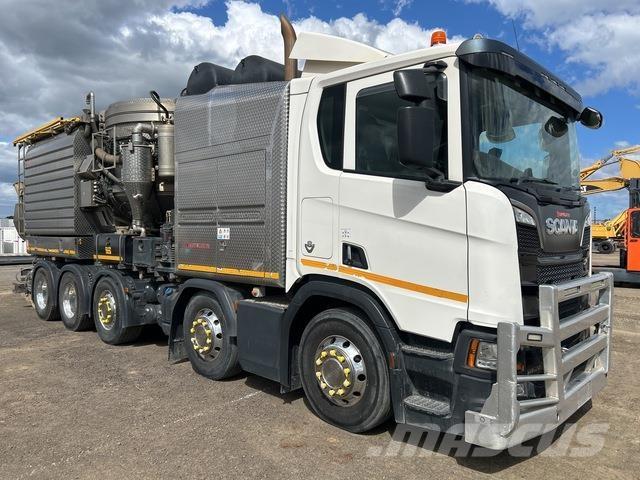 Scania R620 Комби / вакуум камиони
