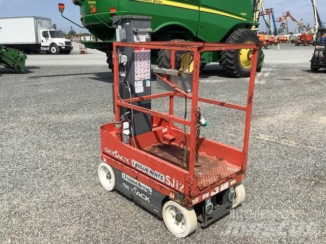SkyJack SJ12 Вертикални мачтови повдигачи
