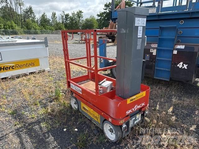 SkyJack SJ12 Вертикални мачтови повдигачи
