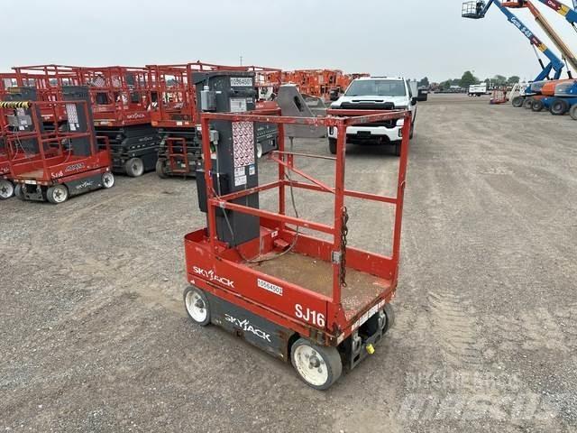 SkyJack SJ16 Вертикални мачтови повдигачи
