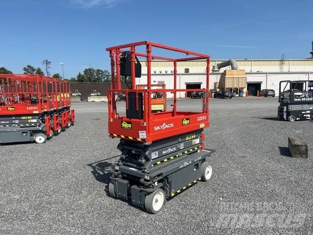 SkyJack SJ3219 Ножични работни платформи