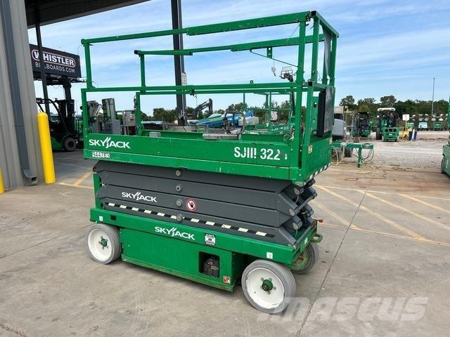 SkyJack SJ3226 Ножични работни платформи