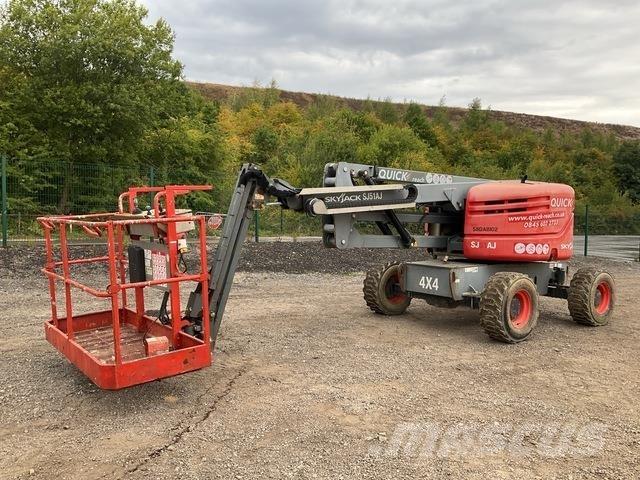 SkyJack SJ51AJ Съчленени стрелови подемници