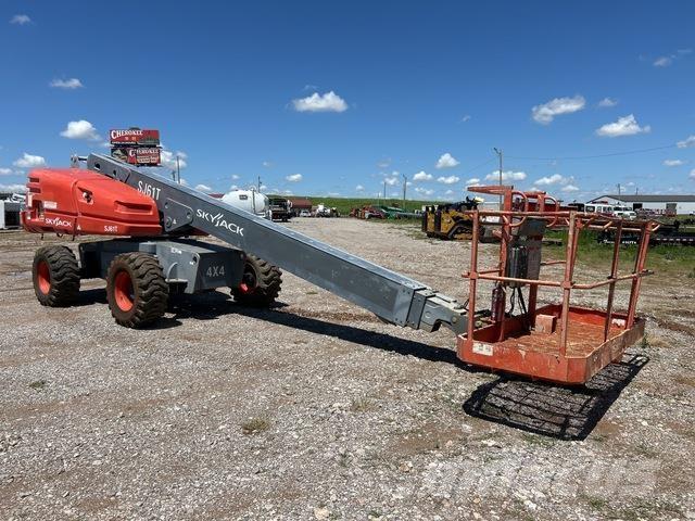 SkyJack SJ61T Телескопични повдигачи
