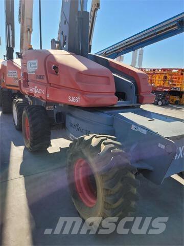 SkyJack SJ66T Телескопични повдигачи
