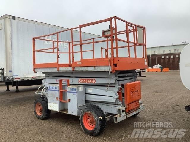 SkyJack SJ8841 Ножични работни платформи