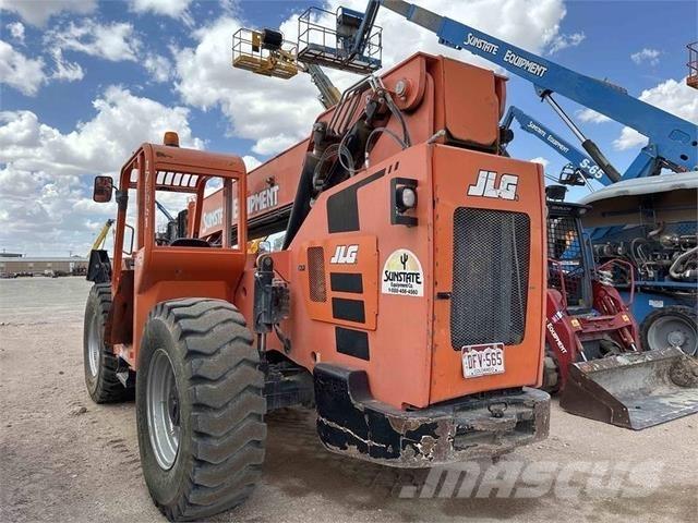 SkyTrak 10054 Телескопични товарачи