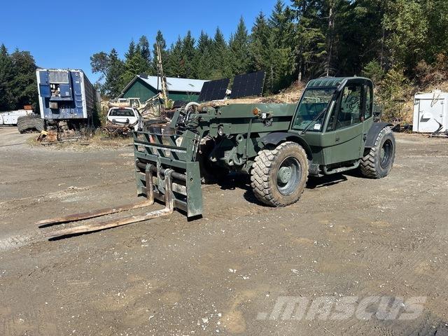 SkyTrak MMV Телескопични товарачи